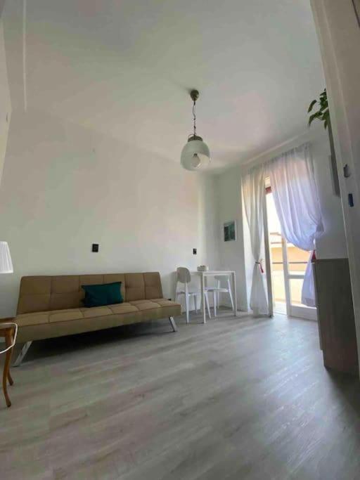 Olimpia Fidias Bilocale Isola Apartment Milan Exterior photo